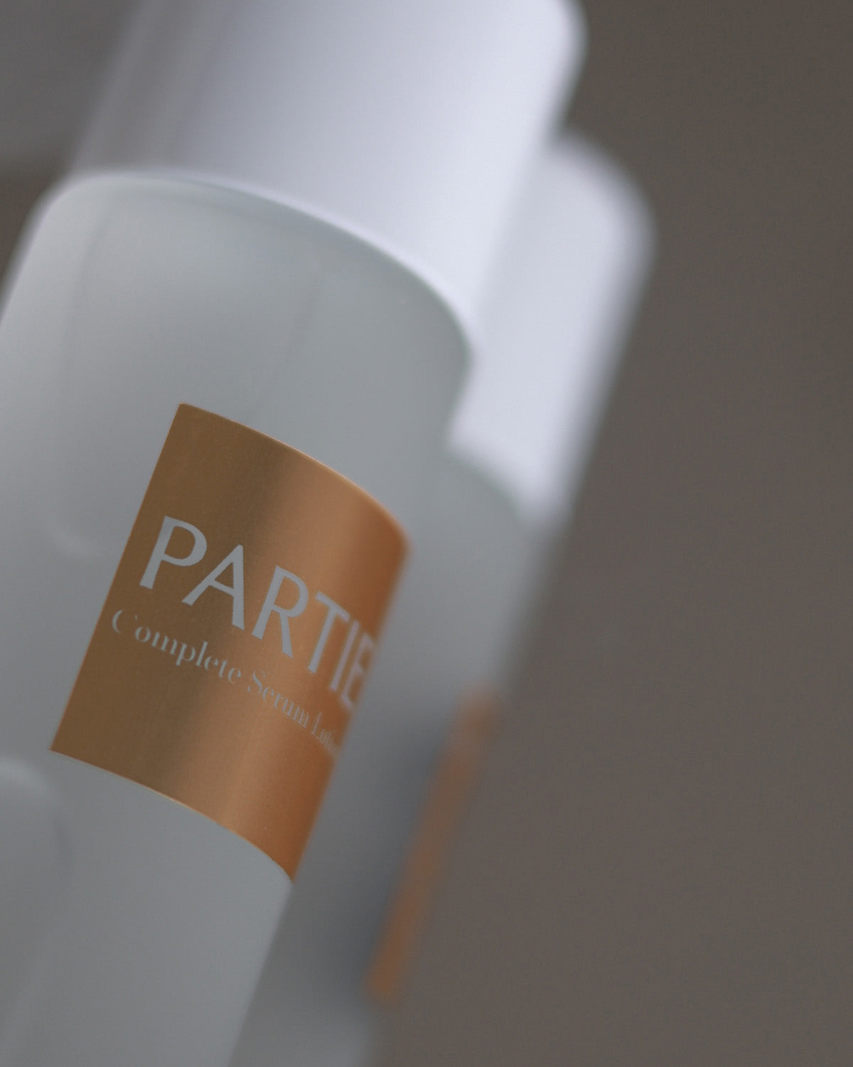 コンプリート セラム ローション – PARTIE